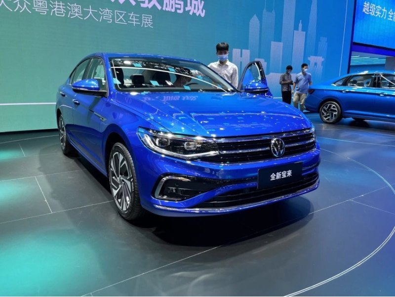 Второе место рейтинга занял седан Volkswagen…