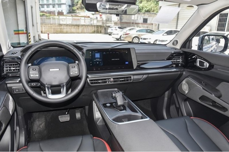 Это уже вторая модель Haval, которую ввезли в РФ…