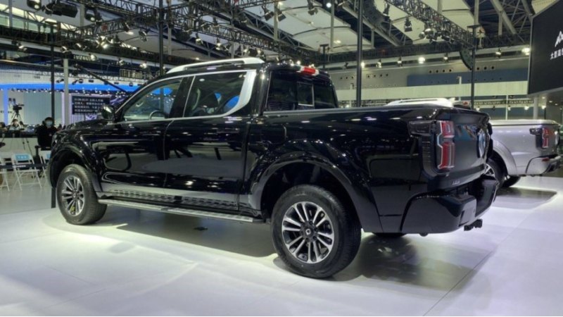 Также в рейтинге присутствуют компании BMW и…