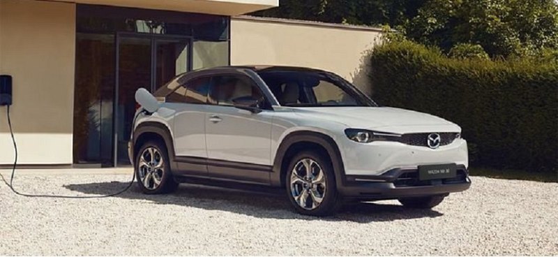 Новая Mazda MX-30 R-EV с роторным двигателем…