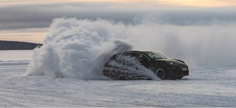 Электрокар Porsche Macan EV демонстрирует свою…