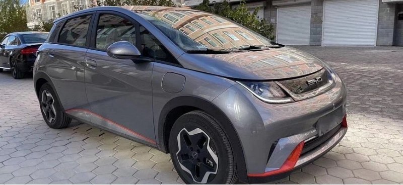 В РФ начались продажи новых электромобилей BYD…