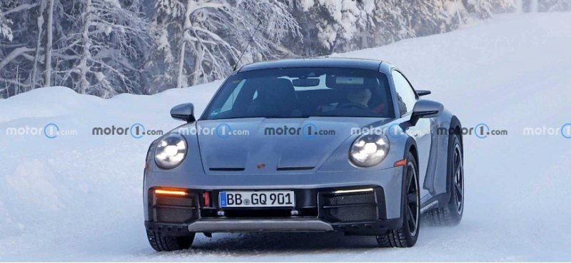 В Сети появились фотографии раллийного Porsche…