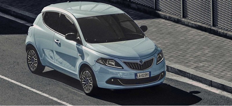 Компания представила обновленная Lancia Ypsilon в…