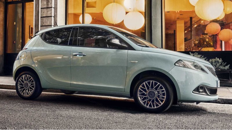 У Lancia есть 10-летний план, начиная с 2024…
