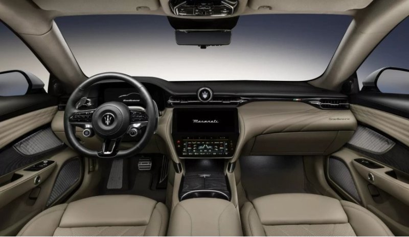 Чтобы выделить каждую версию GranTurismo,…