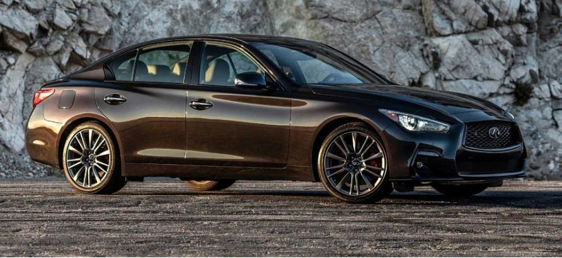 Новый Infiniti Q50 в версии Black Opal Edition…