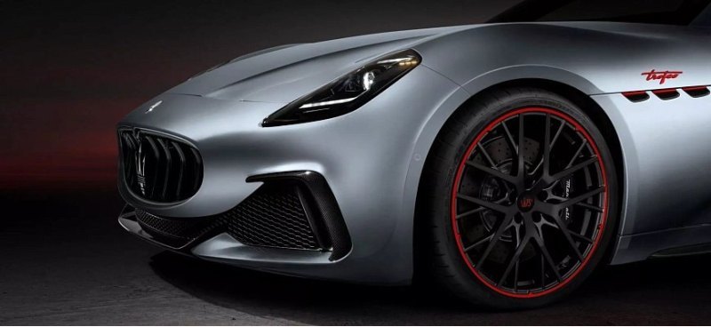 Компания Maserati анонсировала юбилейный выпуск…