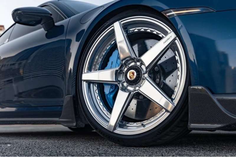 Автовладельцы Porsche 911 Turbo S могут…