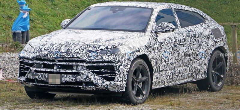 Гибридный кроссовер Lamborghini Urus тайно вышел…