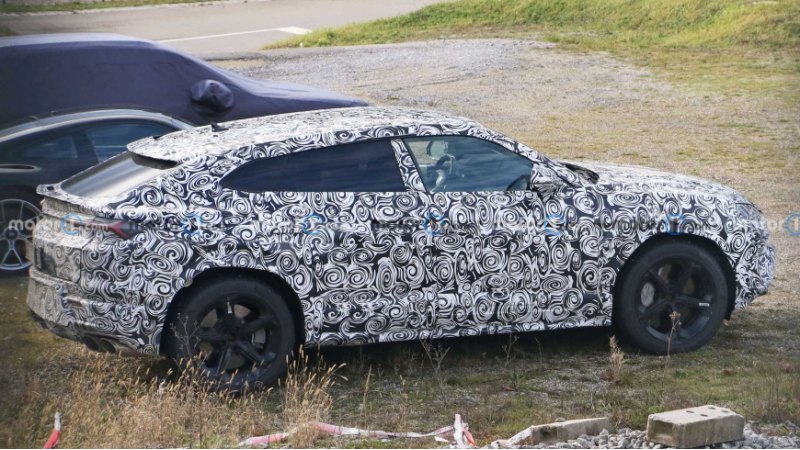 Lamborghini не сказала, когда состоится дебют…
