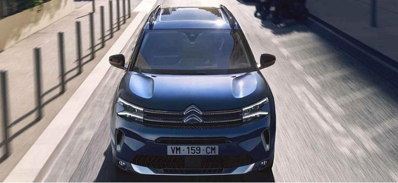 В России продают рестайлинговые Citroen C5…