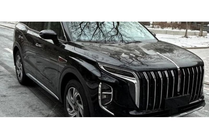 Второй новинкой станет кроссовер Hongqi HS3. Этот…