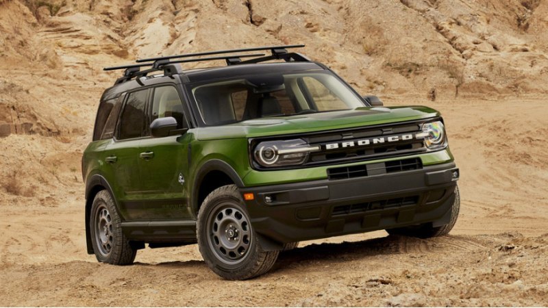 Завершает рейтинг американская модель Ford Bronco…
