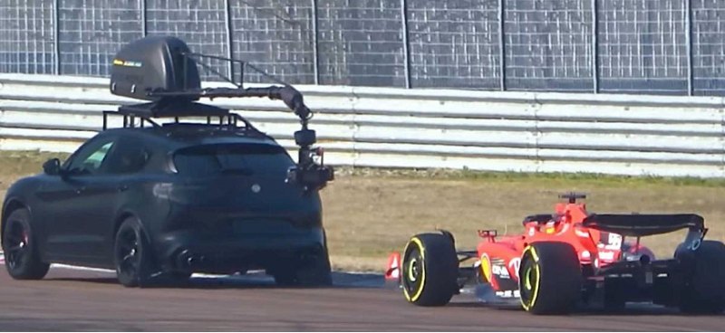 Новый гоночный болид от Ferrari снимается для…