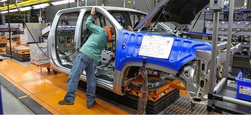 General Motors приостановит свой автозавод по…