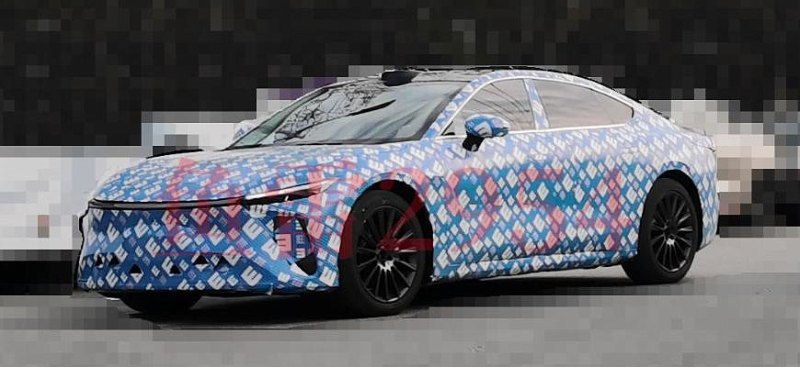 Большой фастбек Xingtu E03 в стиле Tesla Model 3…