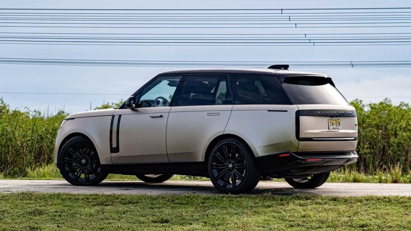 Владельцы Land Rover Range Rover в Лондоне…