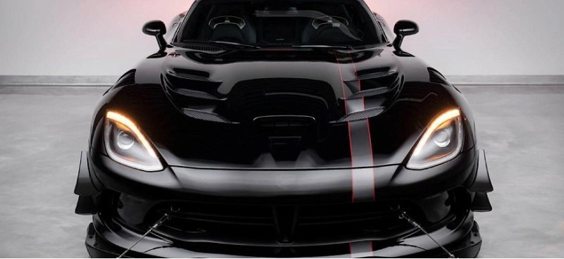 Один из последних экземпляров Dodge Viper…