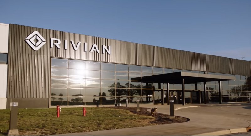 Rivian предложит две двухмоторные полноприводные…
