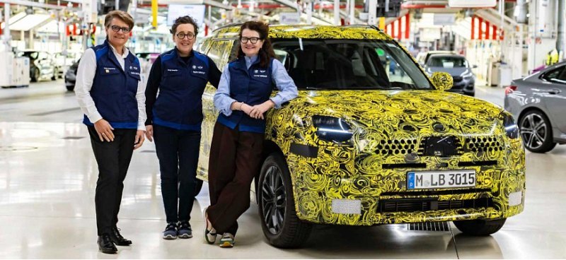 Официально: новый Mini Countryman станет…