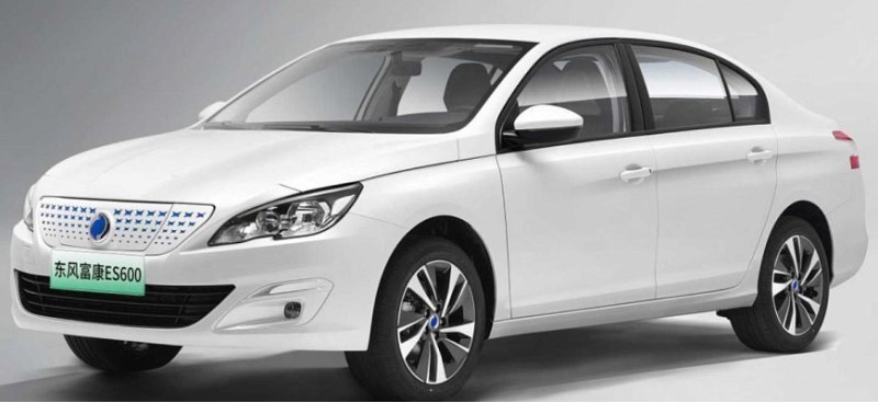 Новый электроседан Dongfeng Fukang ES600 из КНР…