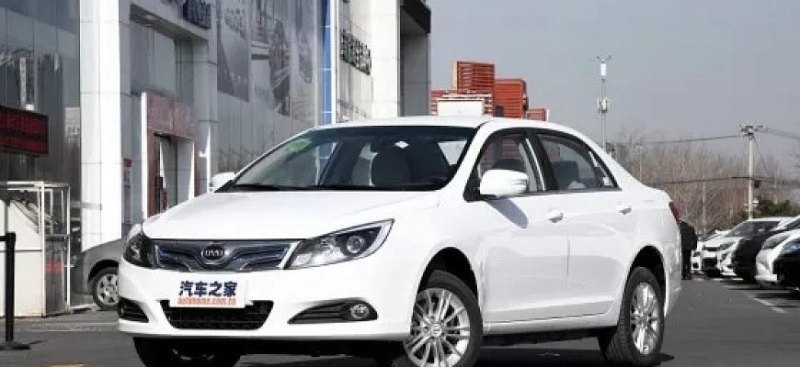 Электрический седан BYD e5 из Китая начал…
