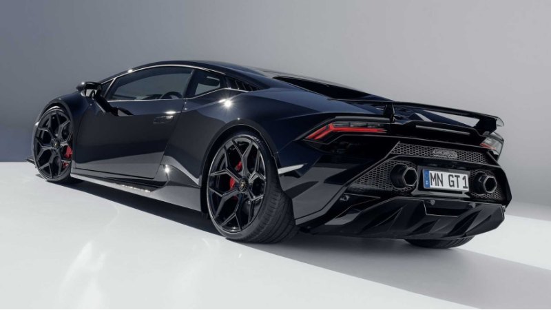 Lamborghini выпустила Huracan Tecnica почти год…