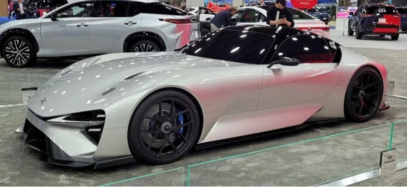 Преемник Lexus LFA на старте получит гибридную…