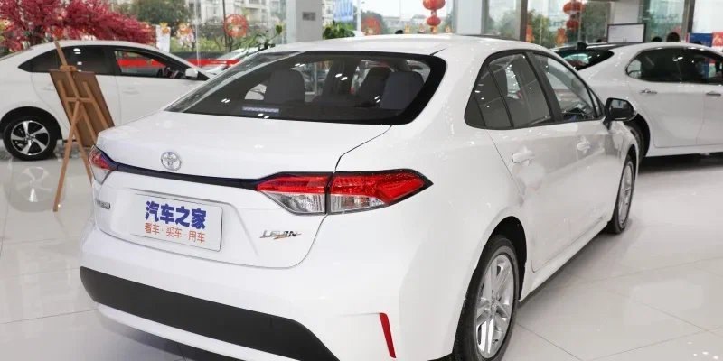 Стоит отметить, что седан Toyota Levin — это…
