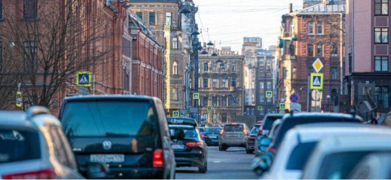 В Петербурге спрос на новые автомобили вырос на…