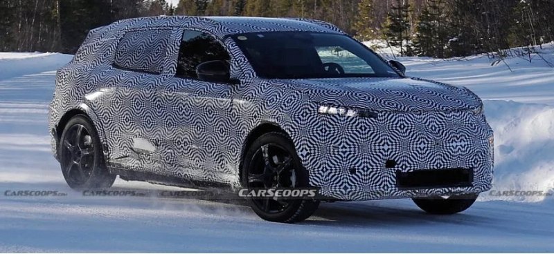 Электрический кроссовер Renault Scenic E-Tech…