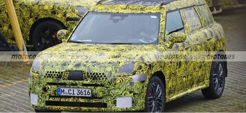 Новый кроссовер MINI Countryman JCW засветился на…