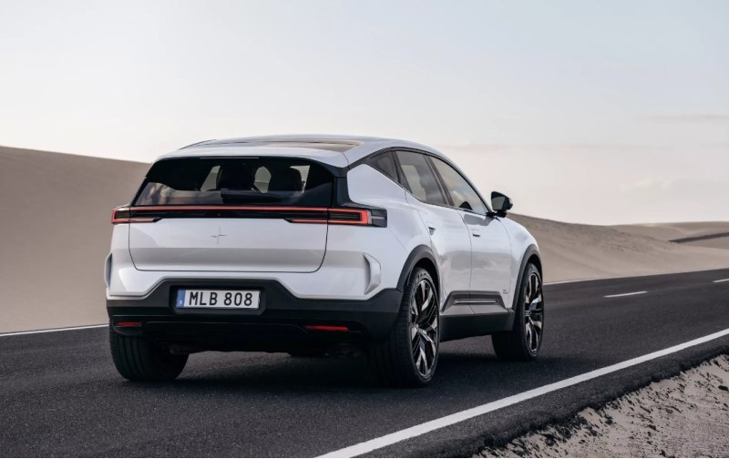 Как пишет Auto News, Polestar 3 отстает от…