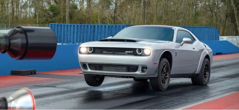 Люк для мощнейшего Dodge Demon 170 стоит 779 500…