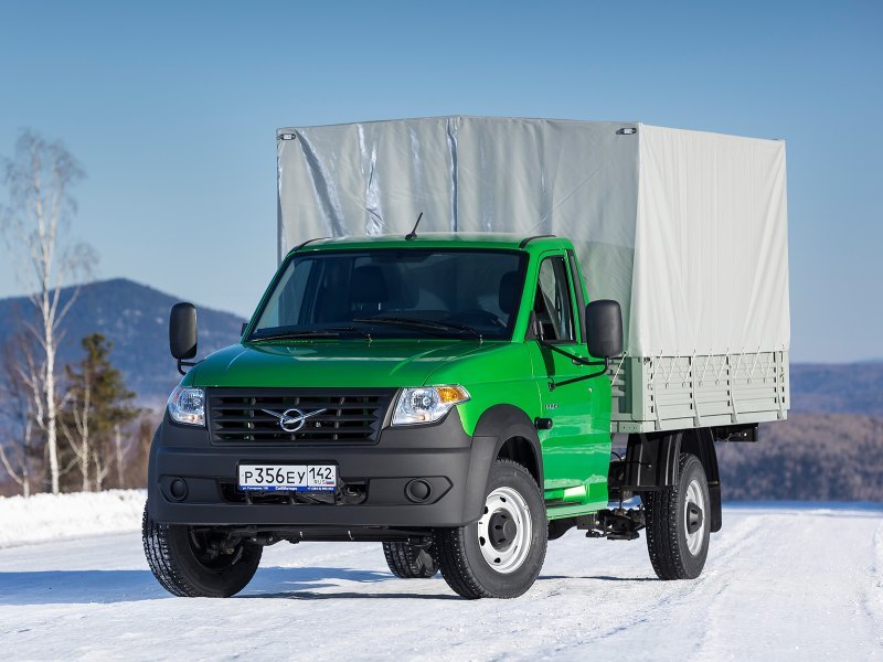 В пятерку лидеров попал также бренд Hyundai - 216…