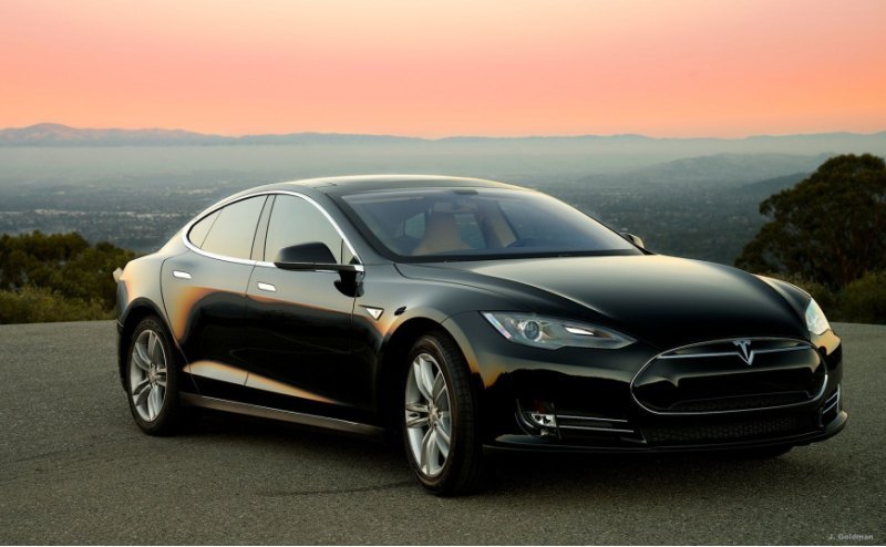 Компания Tesla была основана Илоном Маском в 2003…