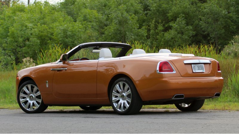 Dawn и Wraith покинули модельный ряд Rolls-Royce…