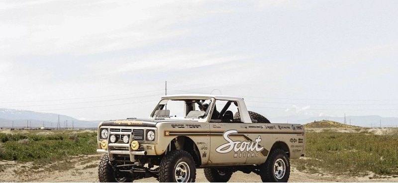 Заводской пикап Scout Terra 1976 года примет…