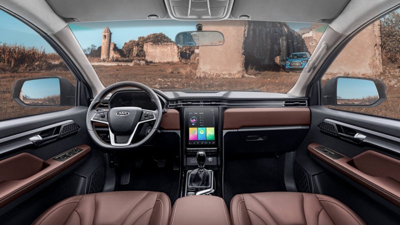 Автосалон из Владивостока оценил JAC T8 Pro в 2…