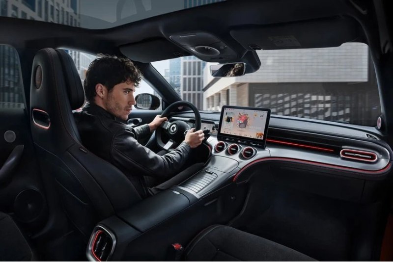 Новый Smart #3 имеет арочную линию крыши, двери…
