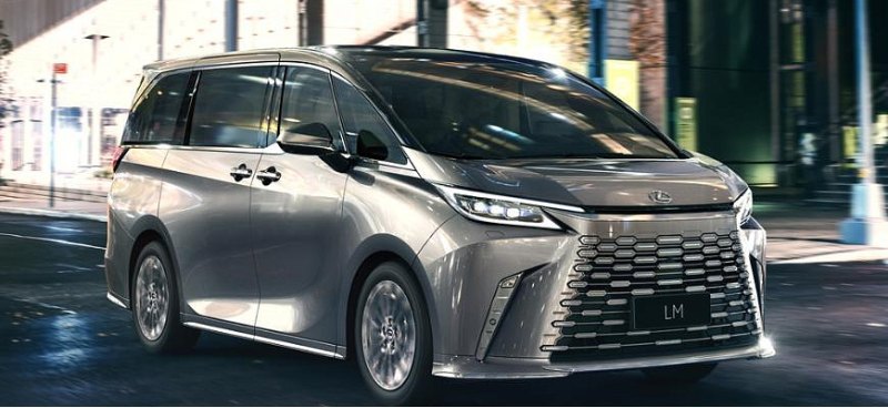 Гибридный минивэн Lexus LM 2024 года представлен…