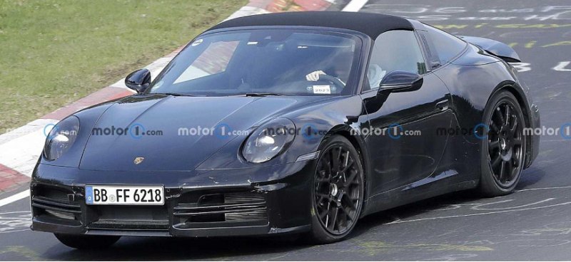 Появились первые фотографии обновленного Porsche…
