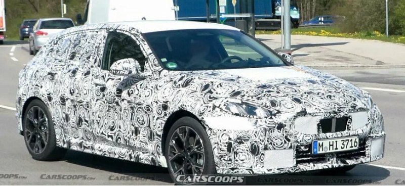 Компания BMW вывела на тесты BMW 1-Series 2024…