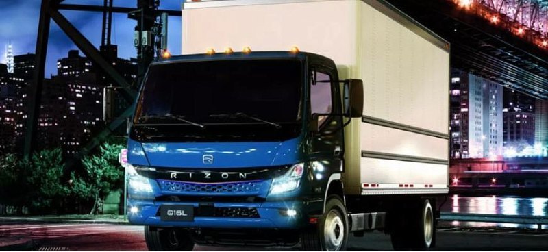 Daimler запускает в США новый бренд электрических…
