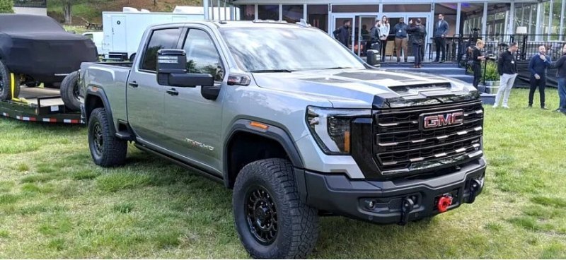 Обновленный пикап GMC Sierra HD получил…