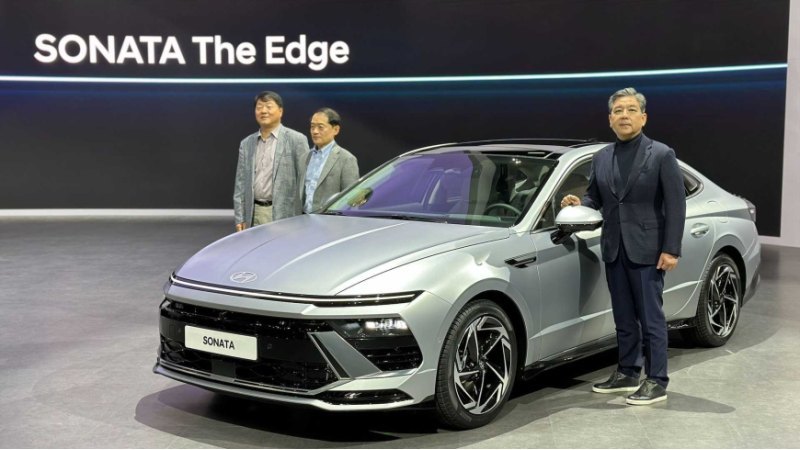 Обновленная Sonata стала дебютной моделью…