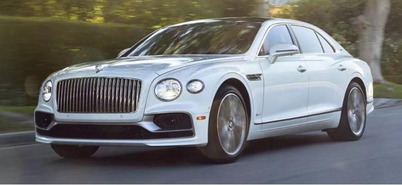 Компания Bentley отзывает 1,6 тыс. Flying Spur…