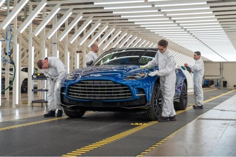Хотя Geely наиболее известна как китайская…