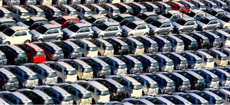 Продажи новых автомашин в мире выросли на 25% по…